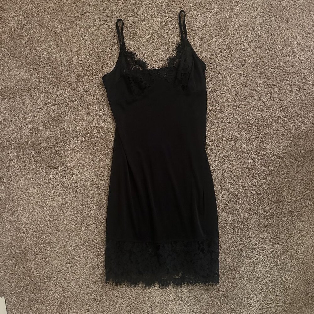 Vintage Black Lace Trim Dress
